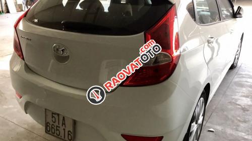 Bán Hyundai Accent 1.4 AT đời 2013, màu trắng chính chủ-12