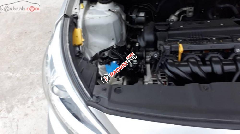 Bán Hyundai Accent Blue 2013, 1.4AT, màu bạc, nhập khẩu, xe chính chủ, bảo hiểm dài hạn-2