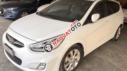 Bán Hyundai Accent 1.4 AT đời 2013, màu trắng chính chủ-13