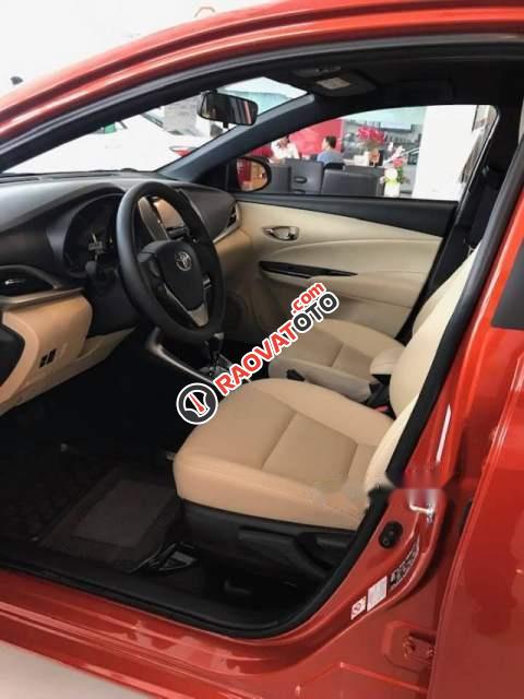 Cần bán xe Toyota Yaris 2018, màu đỏ, nhập khẩu-0