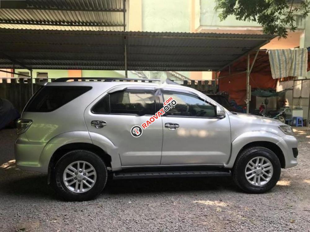 Cần bán xe Fortuner cuối 2013, odo chuẩn gần 75000 km-2