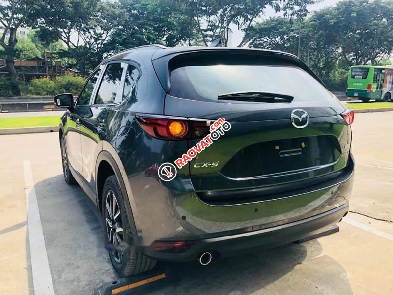 Bán Mazda CX 5 2.0 đời 2019, màu xám, giá tốt-1
