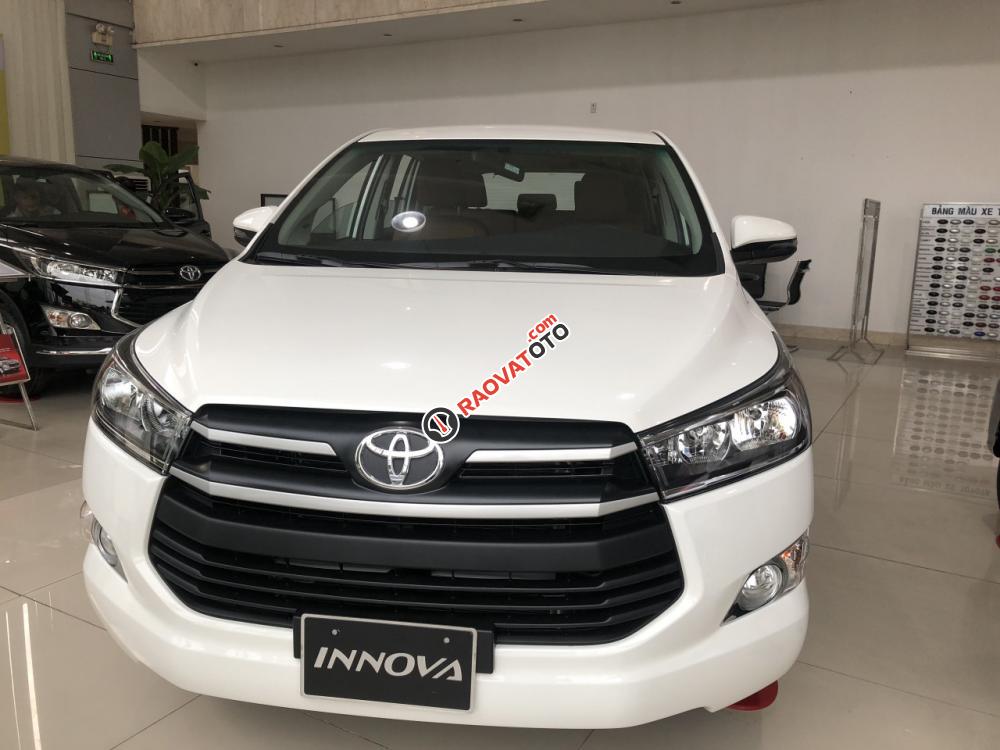 Toyota Innova 2.0E MT 2019, giá tốt, giảm tiền mặt, tặng BHVC, hỗ trợ trả góp lãi suất từ 0.58%-4