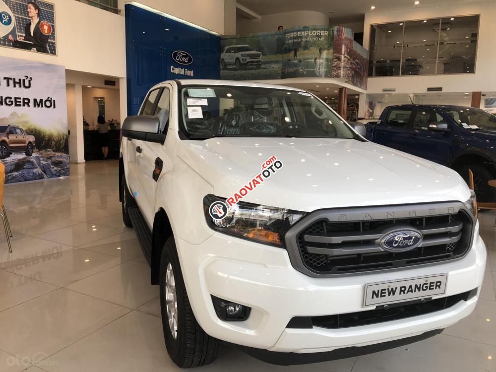 Ford Ranger XLS AT & MT 2020, tặng lót thùng hàng, trả góp 85% tại Ford Quảng Ninh-2