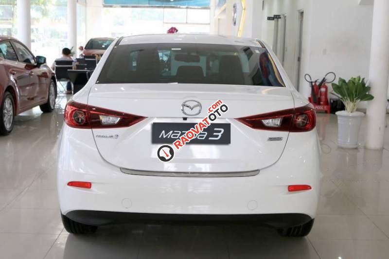 Bán Mazda 3 đời 2019, màu trắng giá cạnh tranh-4
