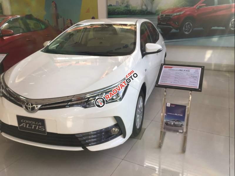 Cần bán lại xe Toyota Corolla altis 2019, màu trắng, 733 triệu-1