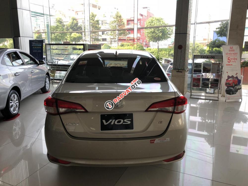 Bán Toyota Vios 1.5E MT 2019, giảm giá + tặng BHVC + phụ kiện, đủ màu, giao ngay, hỗ trợ góp-4