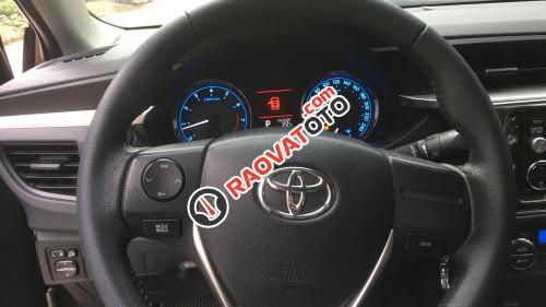 Cần bán Toyota Corolla altis 1.8 AT năm 2015, màu nâu-4