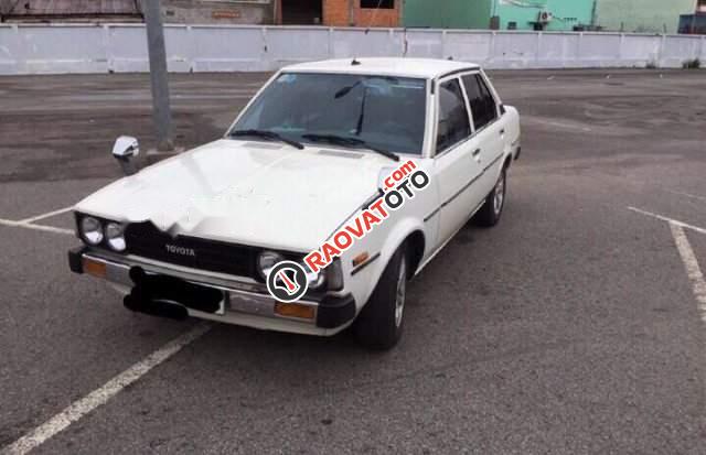 Cần bán gấp Toyota Corolla năm sản xuất 1979, màu trắng, xe nhập, 150tr-4