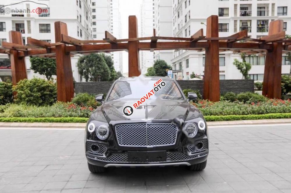 Cần bán Bentley Bentayga năm 2016, màu đen, nhập khẩu, xe đẹp-8