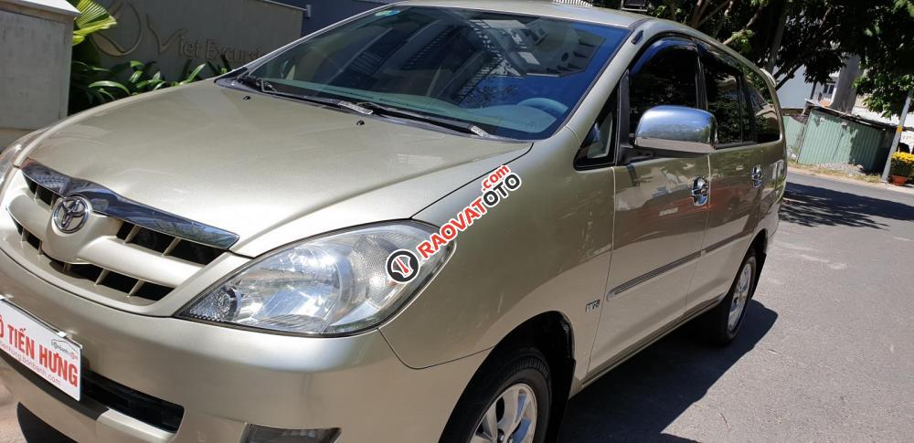 Bán Toyota Innova G 2.0 số sàn đời T5/2008 màu ghi vàng 1 đời chủ mới 80%-0