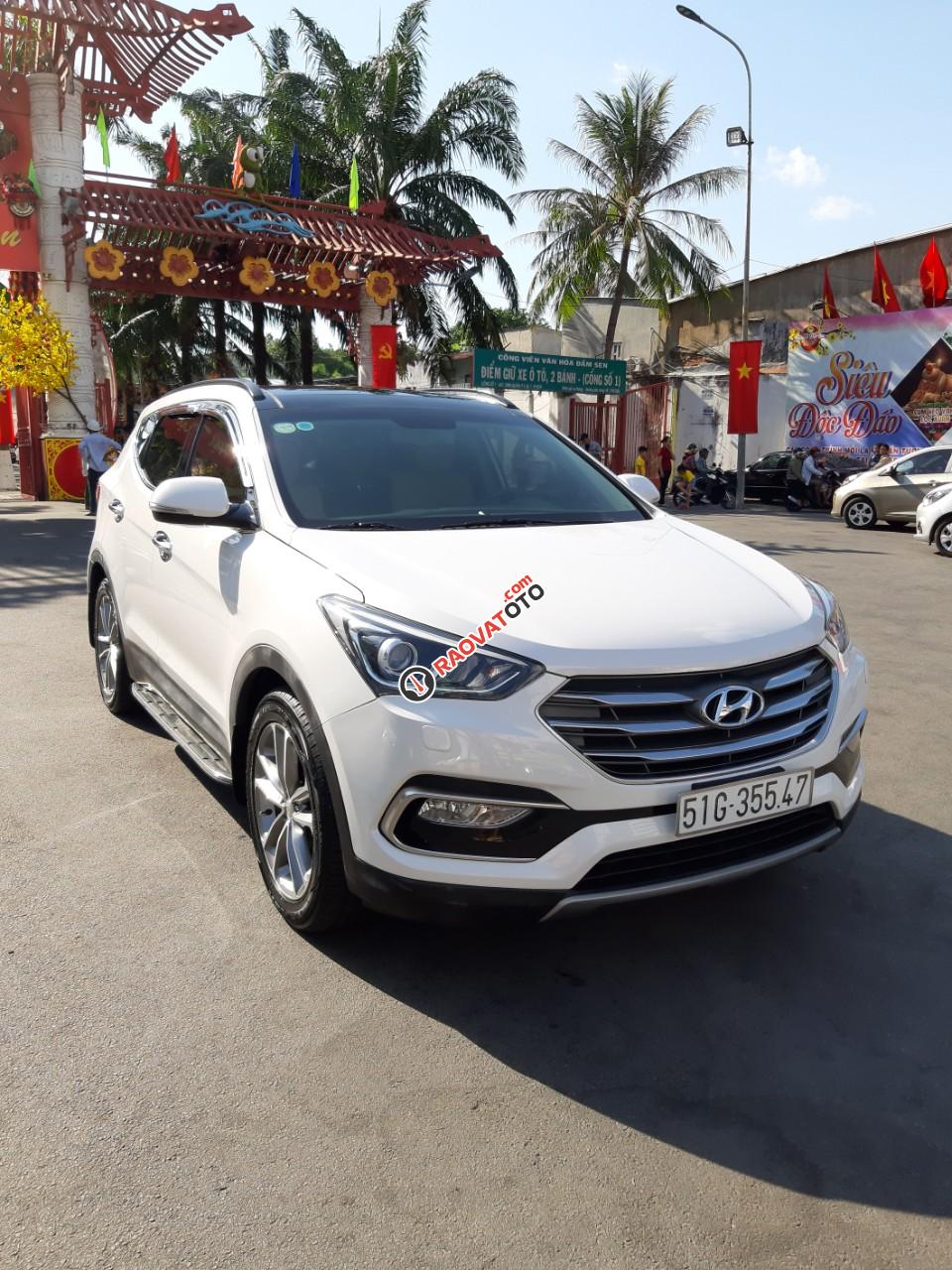 Hyundai Santa Fe CRDi model 2017, màu trắng, nhập khẩu còn mới toanh, full option loại cao cấp nhất, 1tỷ 65tr-19