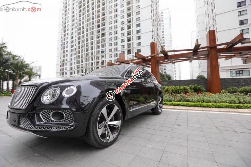Cần bán Bentley Bentayga năm 2016, màu đen, nhập khẩu, xe đẹp-9