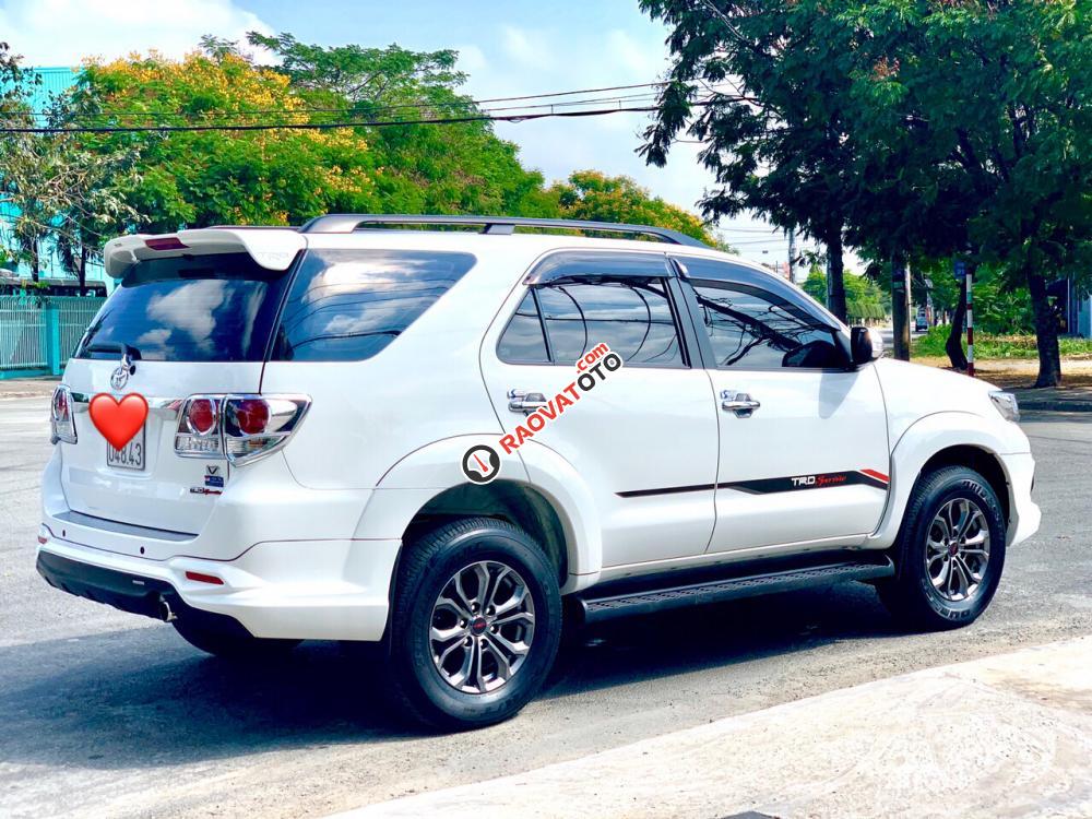 Bán Toyota Fortuner TRD Sportivo 2016 chạy lướt 28.000km, mới như xe hãng-1