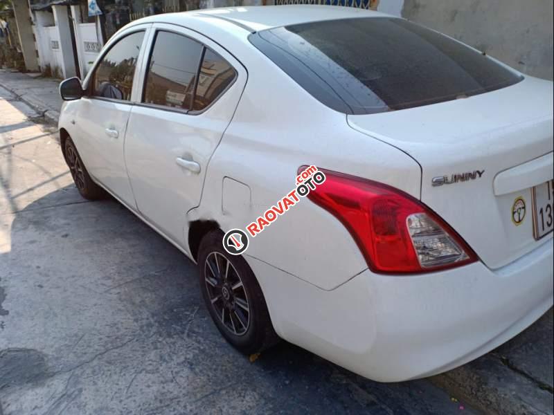 Cần bán Nissan Sunny 1.5 MT năm 2013, màu trắng chính chủ-1