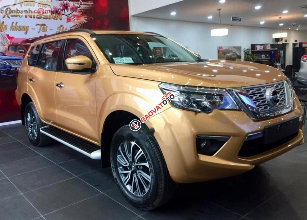 Cần bán Nissan Terrano Terra V 2.5 AT 4WD năm 2018, màu vàng, xe nhập-4