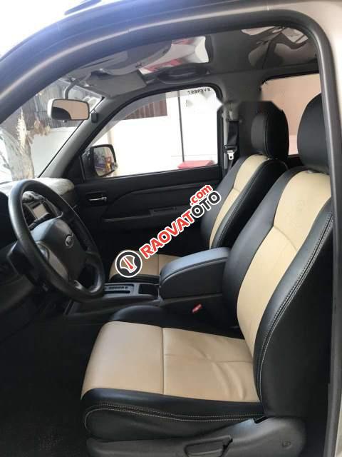 Bán ô tô Ford Everest AT đời 2014, cam kết xe không cấn đụng, ngập nước-2