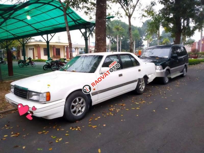 Bán xe Mazda 929 đời 1998, màu trắng, xe nhập-0