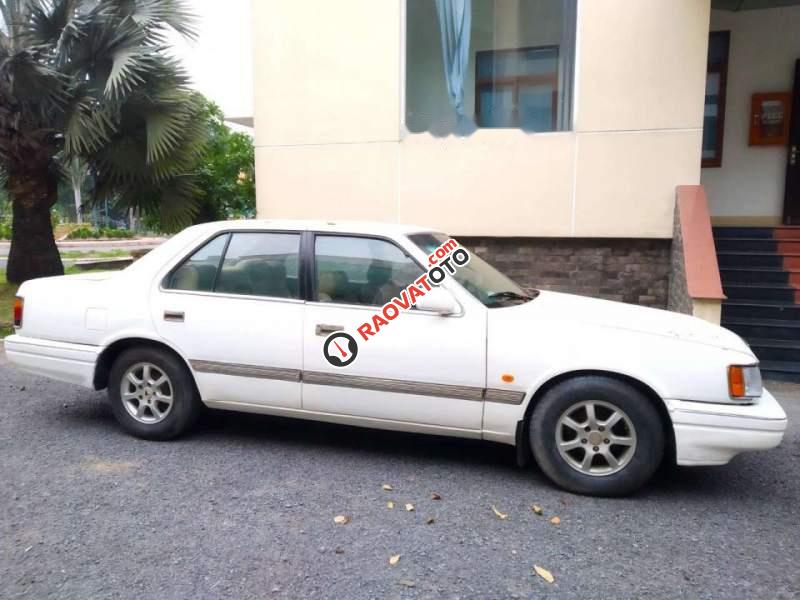 Bán xe Mazda 929 đời 1998, màu trắng, xe nhập-3