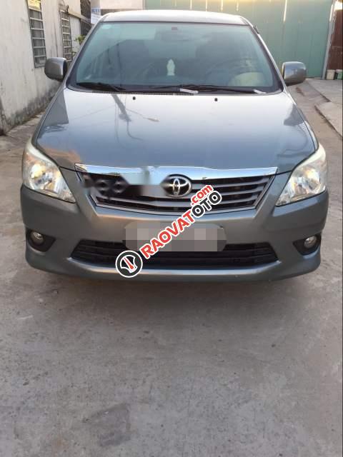 Bán ô tô Toyota Innova E 2.0MT sản xuất 2013, màu xám-1