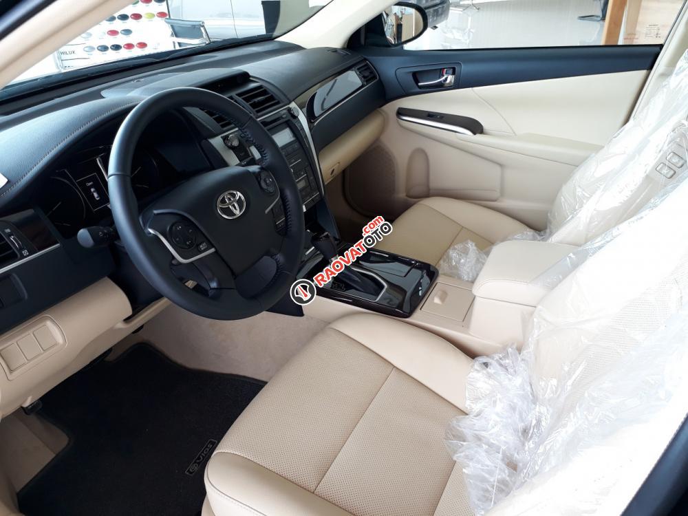 Toyota An Thành khai trương trụ sở mới tại Bình Chánh – khuyến mãi đặc biệt dòng Camry 2019. Gọi ngay 0909.345.296-4