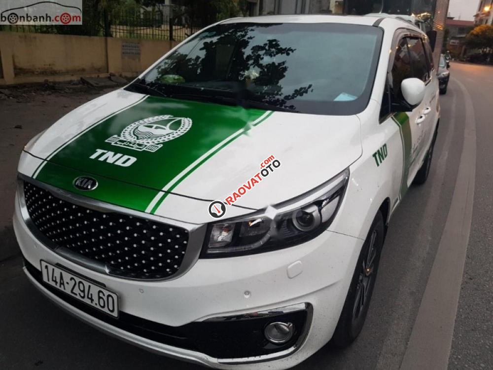 Bán xe Kia Sedona DATH 2017, full option, màu trắng-0