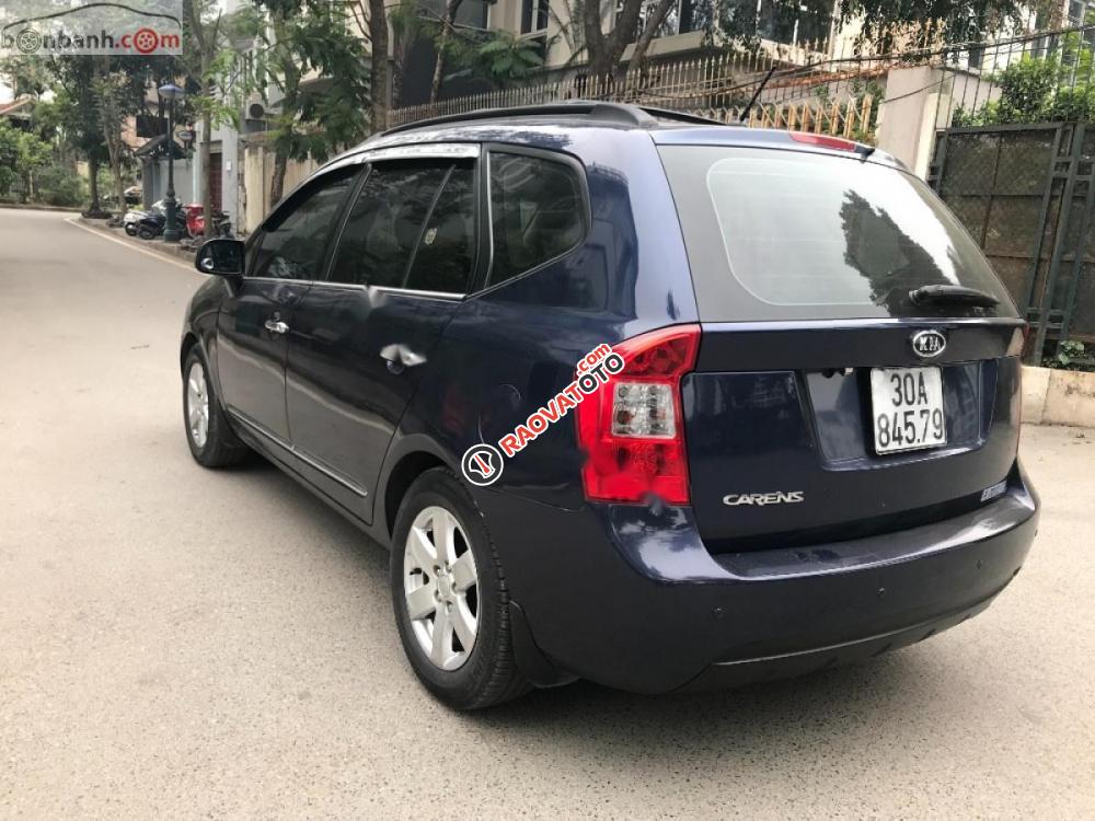 Bán Kia Carens 7 chỗ ngồi, nhập khẩu, số tự động, xe gia đình chính chủ sử dụng-7