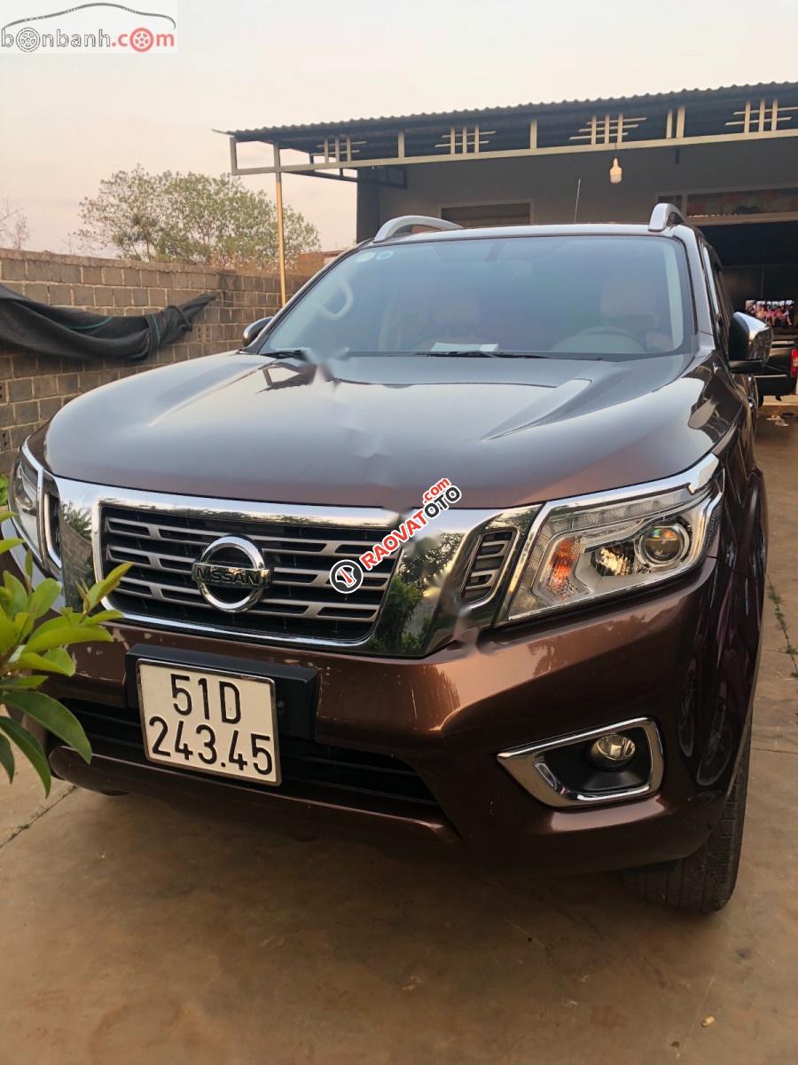 Bán xe Nissan Navara VL đời 2017, màu nâu, xe còn như mới-7