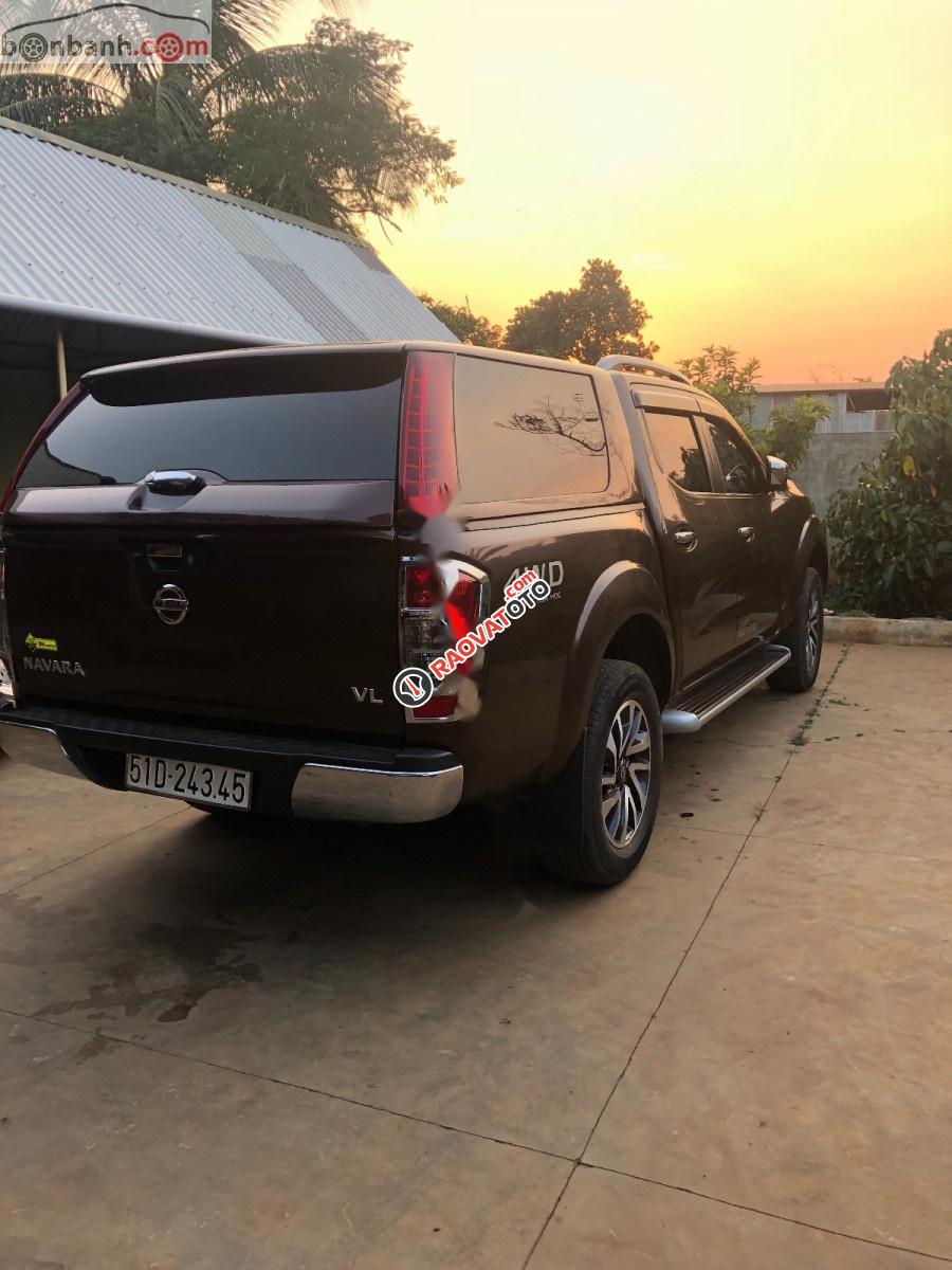 Bán xe Nissan Navara VL đời 2017, màu nâu, xe còn như mới-3