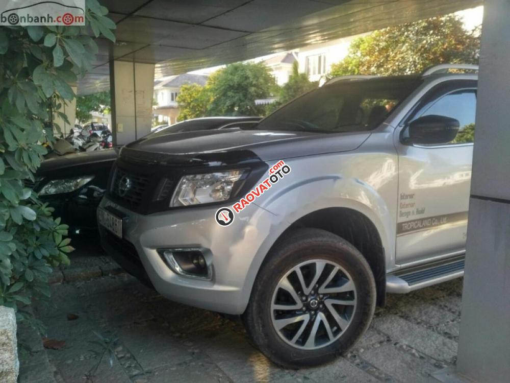 Cần bán gấp Nissan Navara VL đời 2015, màu xám, nhập khẩu-0