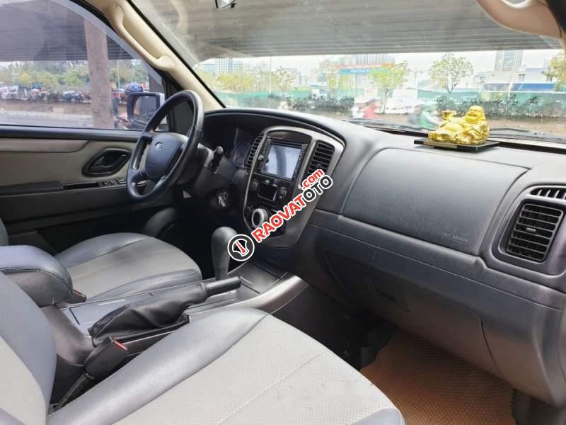 Bán xe Ford Escape XLS đời 2012, màu trắng-4