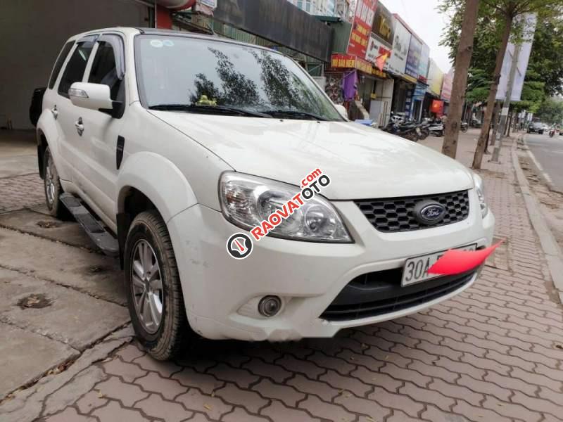 Bán xe Ford Escape XLS đời 2012, màu trắng-5