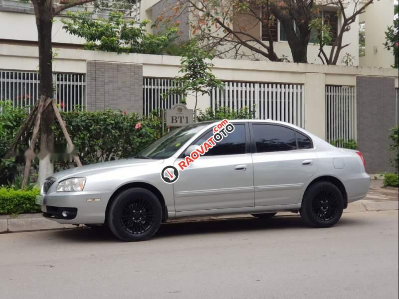 Chính chủ cần bán Hyundai Avante 2005, màu bạc, xe nhập-3