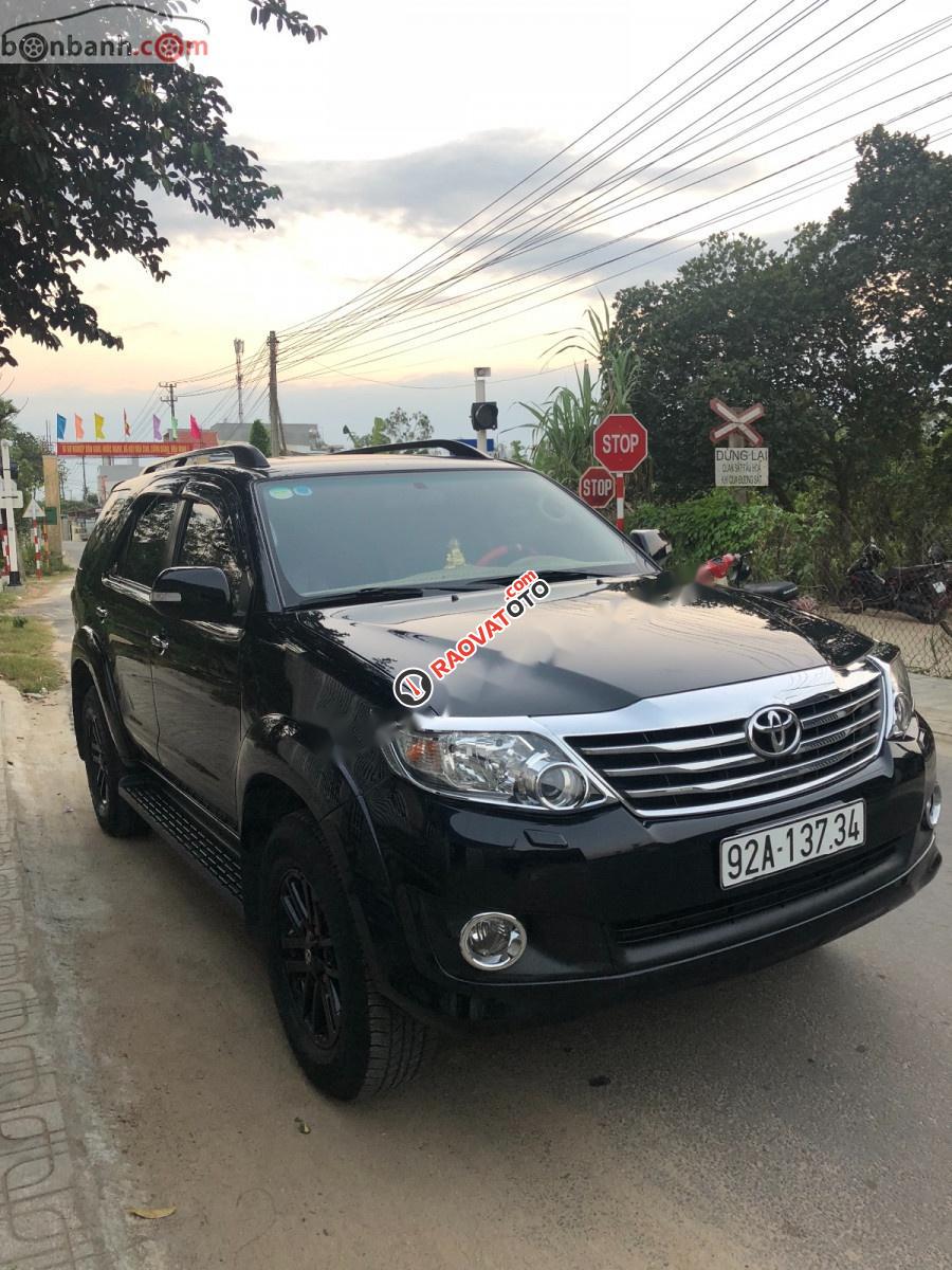 Bán Toyota Fortuner 2.7V 4x4 AT 2014, màu đen, số tự động-7