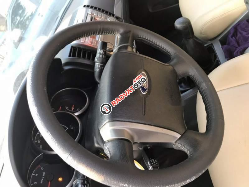 Bán Ford Everest 4x4MT đời 2014, màu vàng cát-1