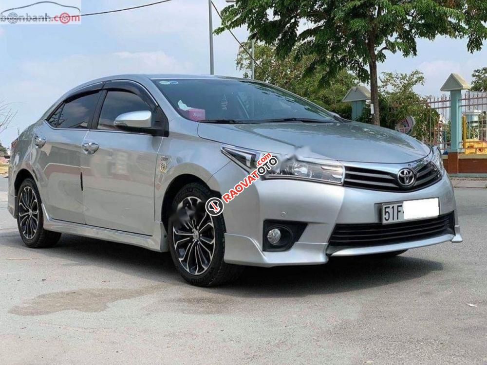 Bán Toyota Corolla altis 2.0V đời 2015, màu bạc còn mới, giá tốt-7