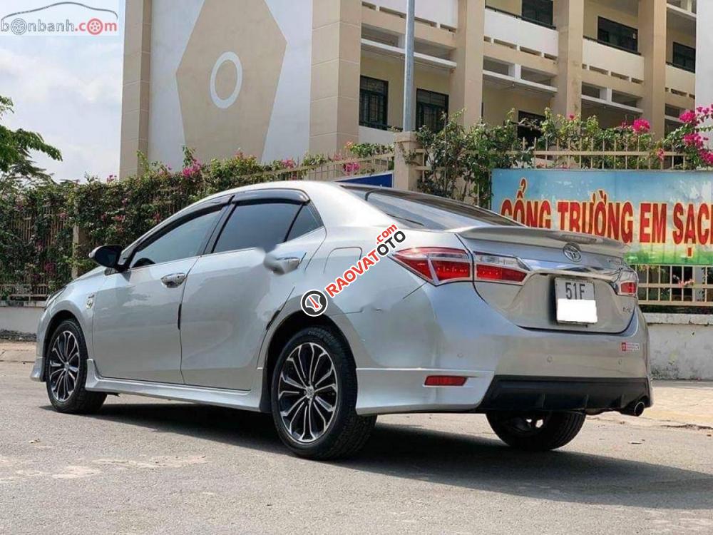 Bán Toyota Corolla altis 2.0V đời 2015, màu bạc còn mới, giá tốt-5