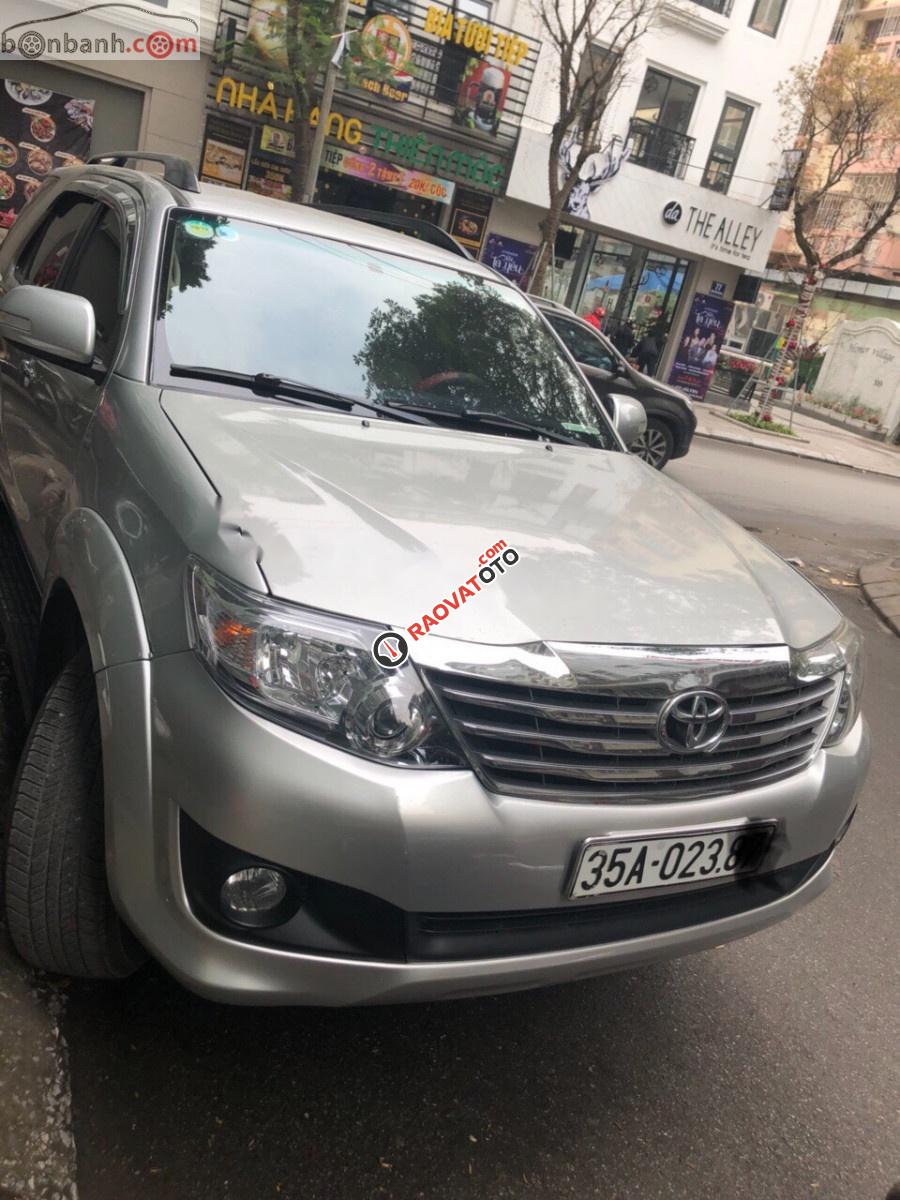 Gia đình cần bán xe Fortuner 2.7AT, 2013, máy xăng, biển tỉnh-0