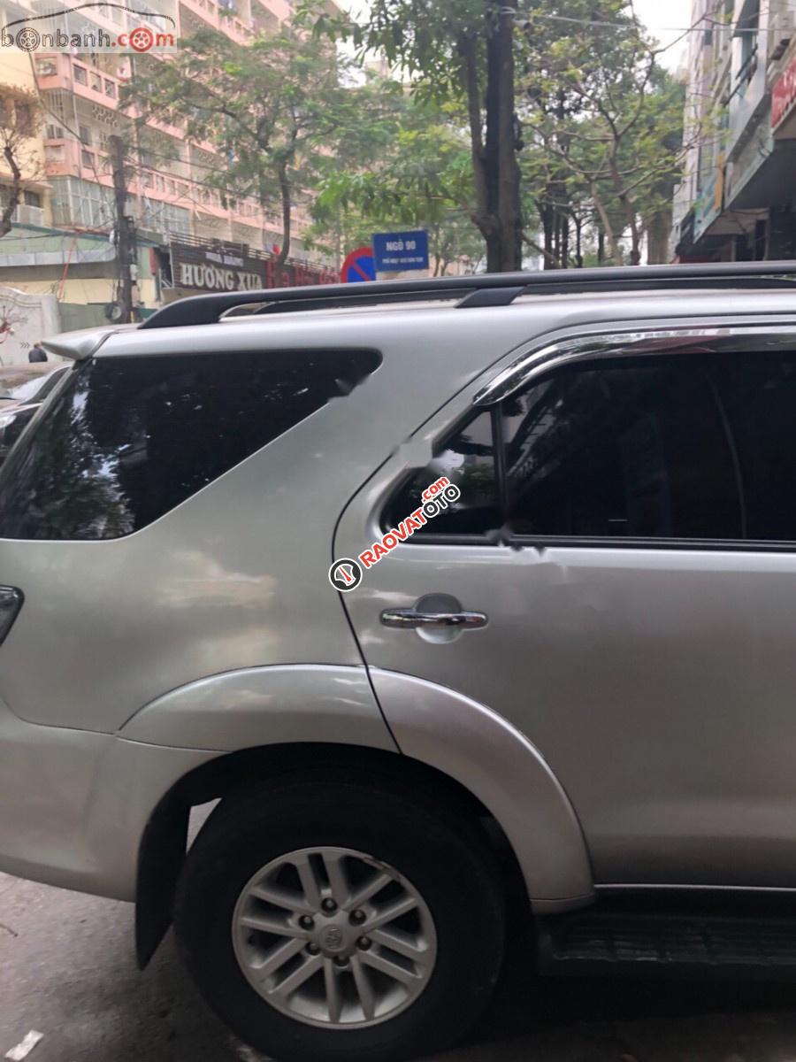 Gia đình cần bán xe Fortuner 2.7AT, 2013, máy xăng, biển tỉnh-4