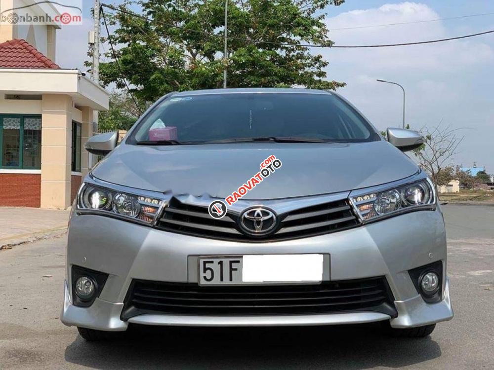 Bán Toyota Corolla altis 2.0V đời 2015, màu bạc còn mới, giá tốt-6