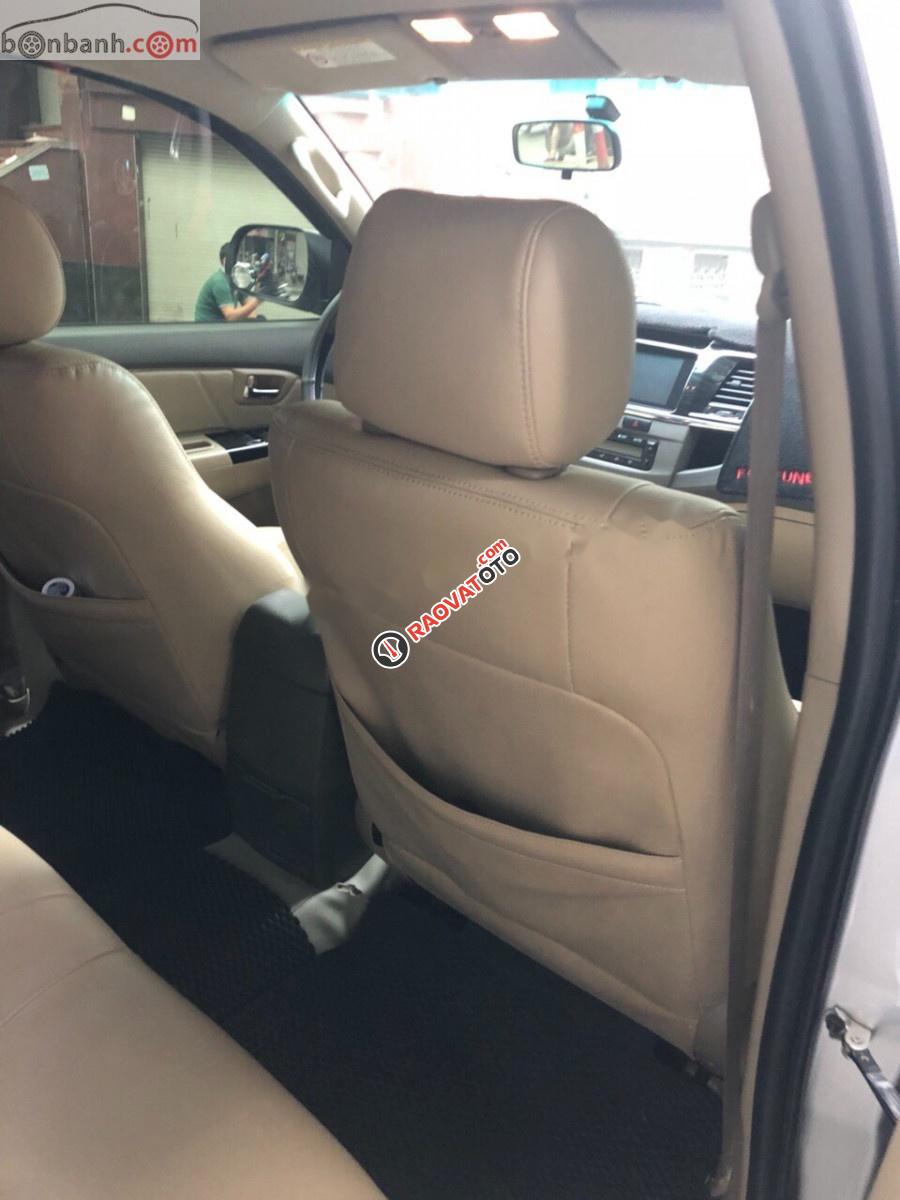 Gia đình cần bán xe Fortuner 2.7AT, 2013, máy xăng, biển tỉnh-3