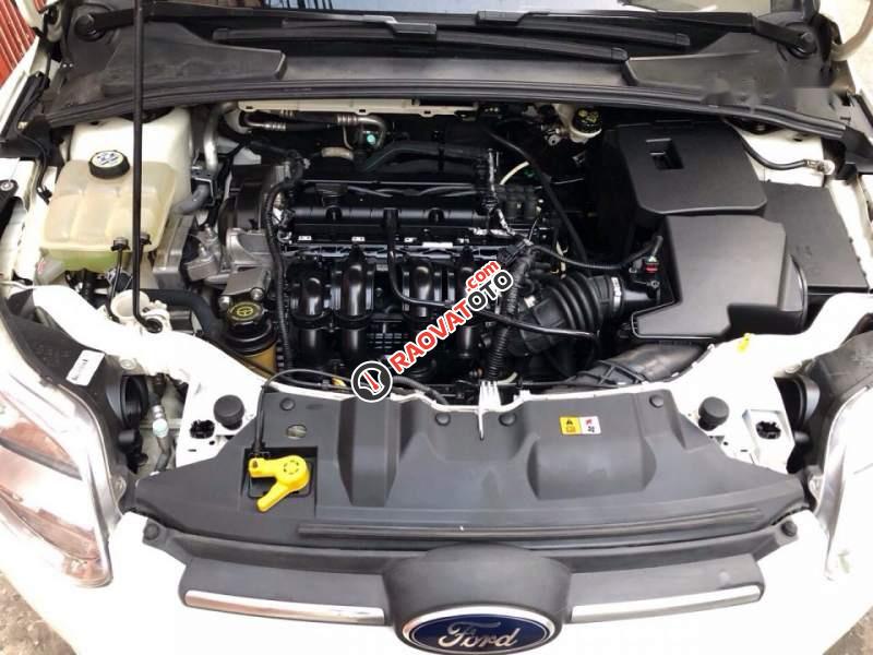 Bán xe Ford Focus 1.6AT 2014 màu trắng, xe gia đình 1 chủ sử dụng kỹ (54000km)-5