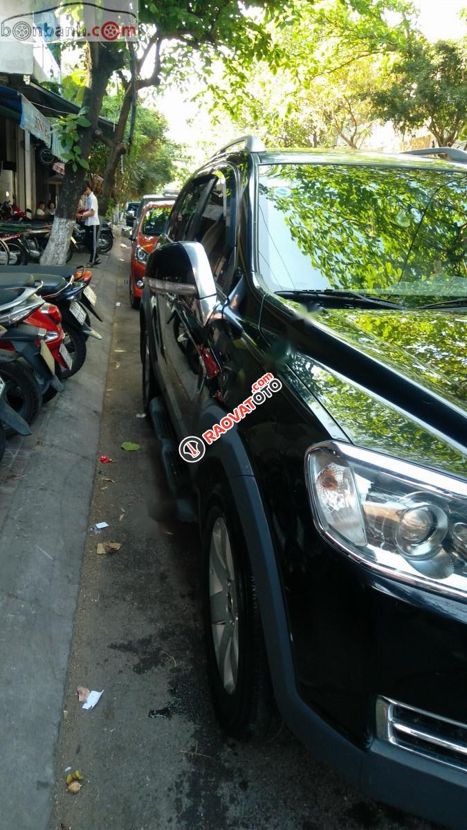 Bán xe Chevrolet Captiva LT 2010, màu đen chính chủ-0