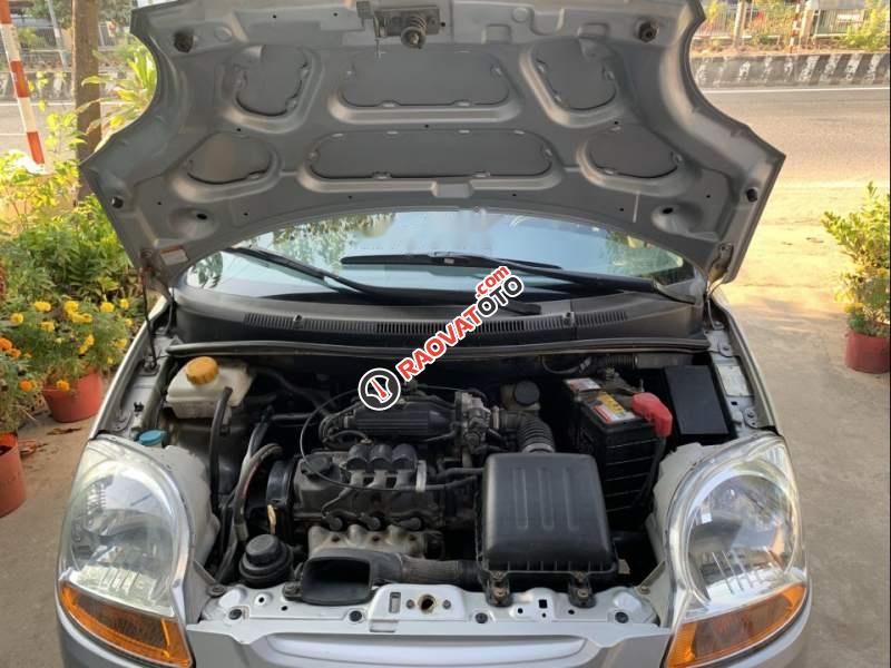 Cần bán xe Chevrolet Spark LT 2008, màu bạc, 145 triệu-1