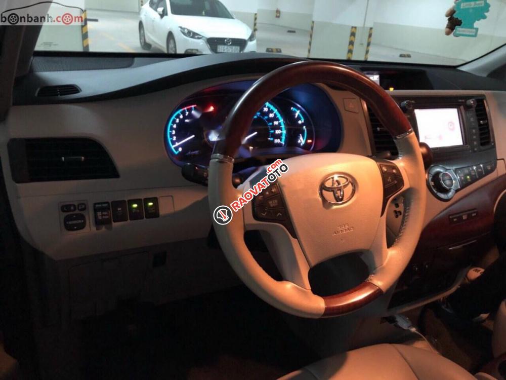 Bán Toyota Sienna Limited AWD 2013, màu xám, nhập khẩu, xe gia đình-5