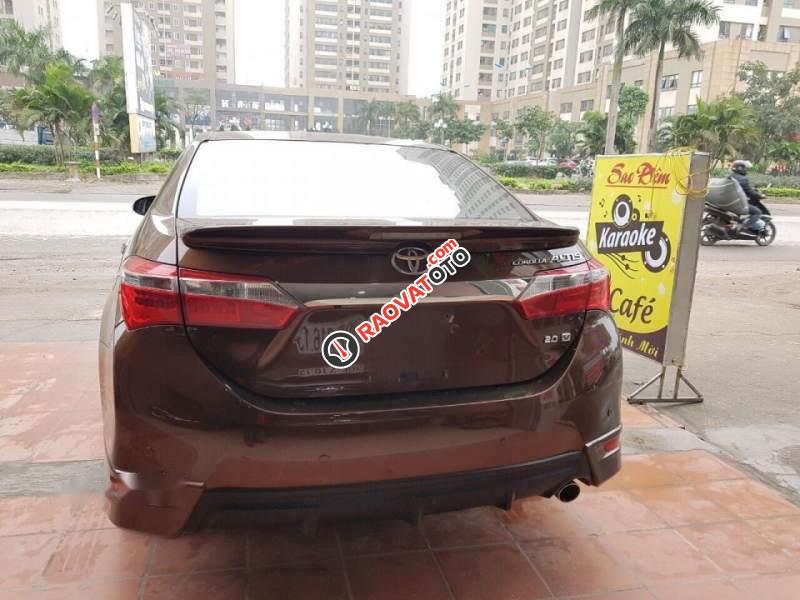 Cần bán lại xe Toyota Corolla altis 2.0V sản xuất 2015-0