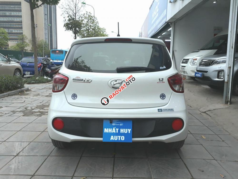 Bán ô tô Hyundai Grand i10 1.0 đời 2017, màu trắng, nhập khẩu, giá 410tr-2