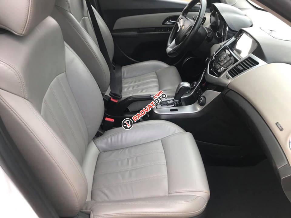 Xe Chevrolet Cruze LTZ đời 2013, màu trắng số tự động, 322tr-0