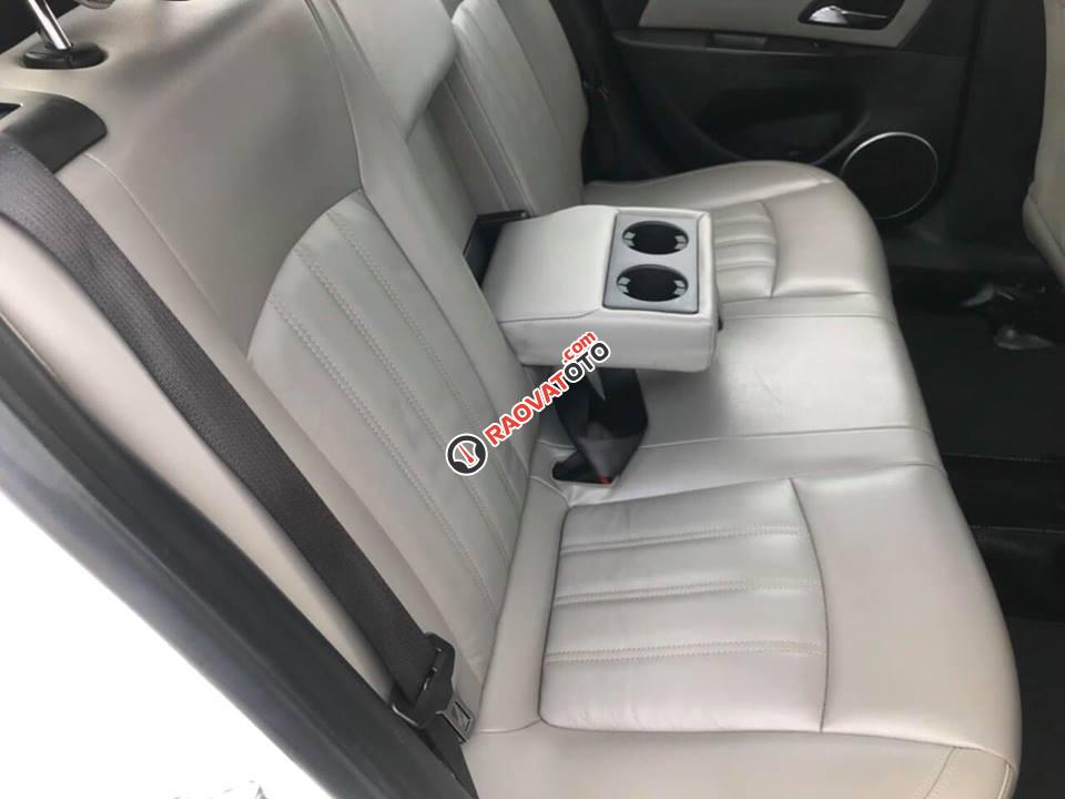 Xe Chevrolet Cruze LTZ đời 2013, màu trắng số tự động, 322tr-5