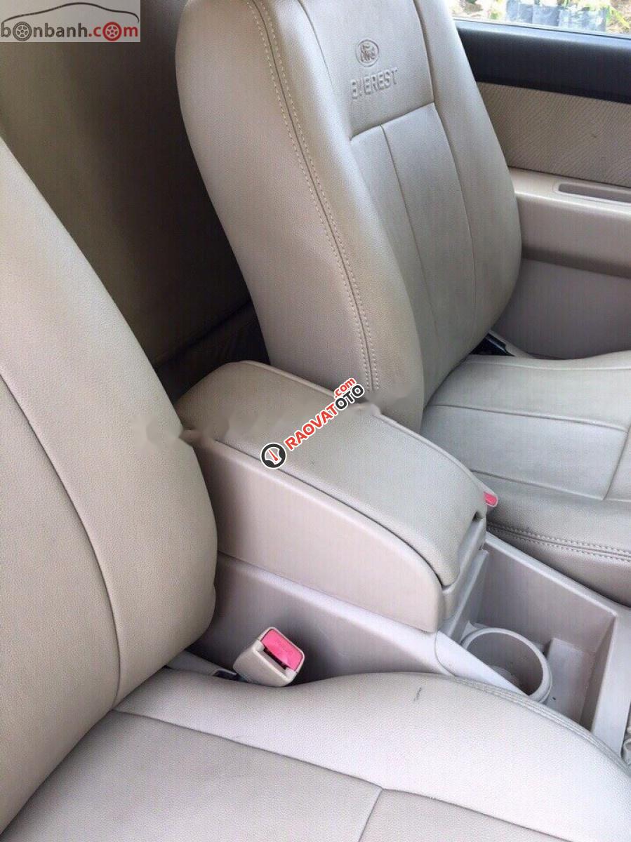 Bán Ford Everest 2.5 MT năm 2009, màu hồng phấn-0